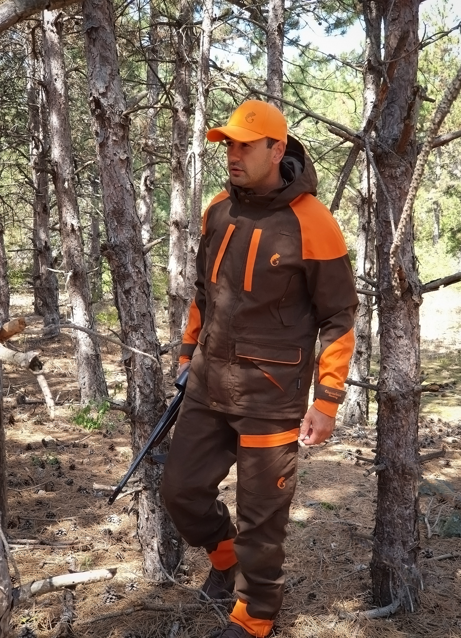 trnoustojchiv-komplekt-za-lov-gonachi